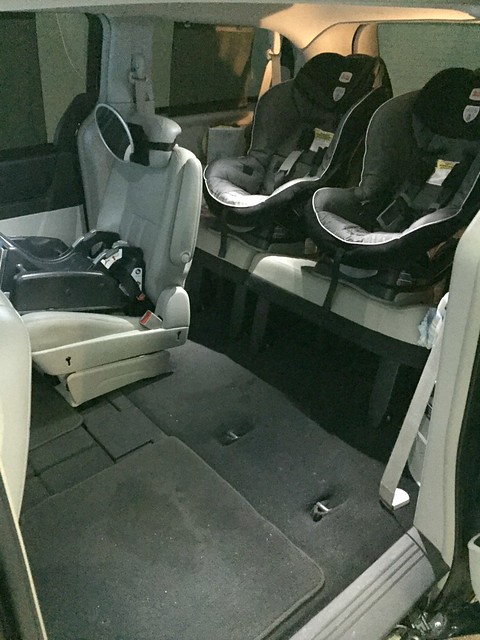 Child seats in Minivan