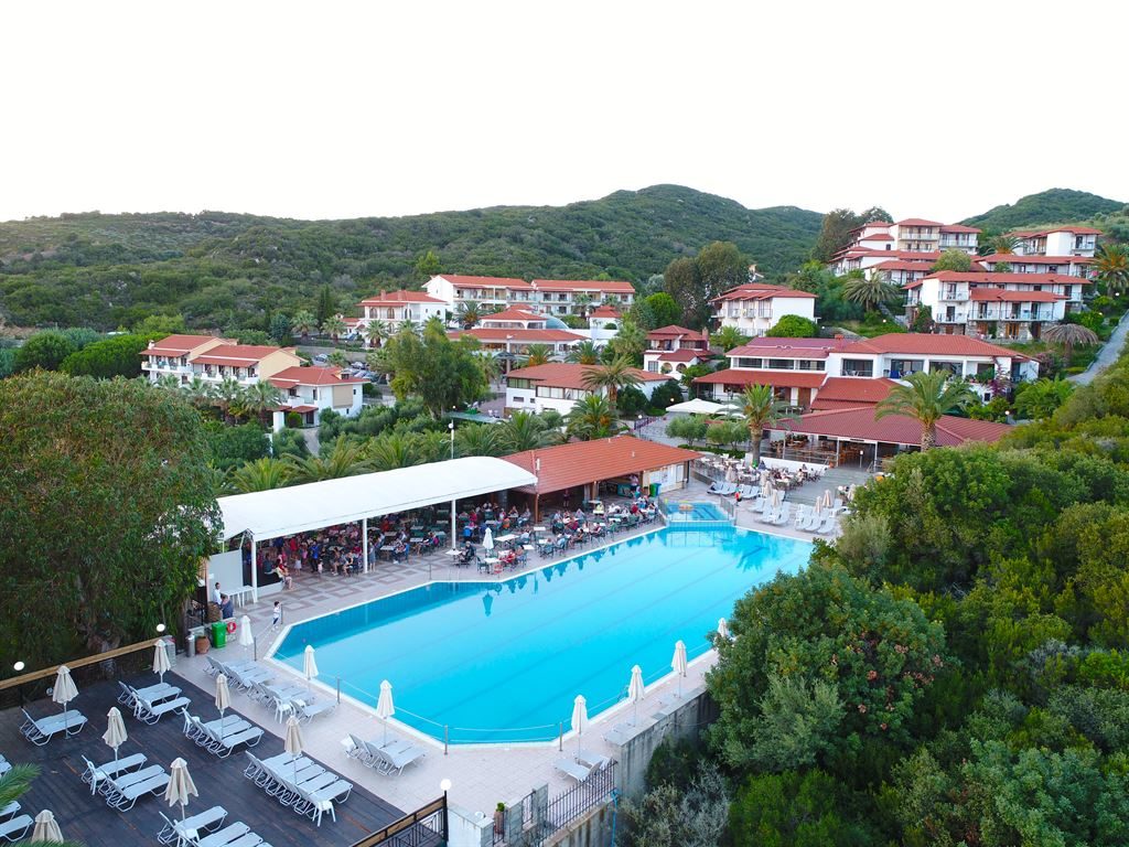 Transfer Aristoteles Holiday Resort & Spa